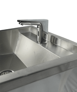 Évier inox 1 robinet 600mm bouchon de vidange et couvercle anti-éclaboussures inclus, à l'exclusion du robinet — Combisteel 7013.4600