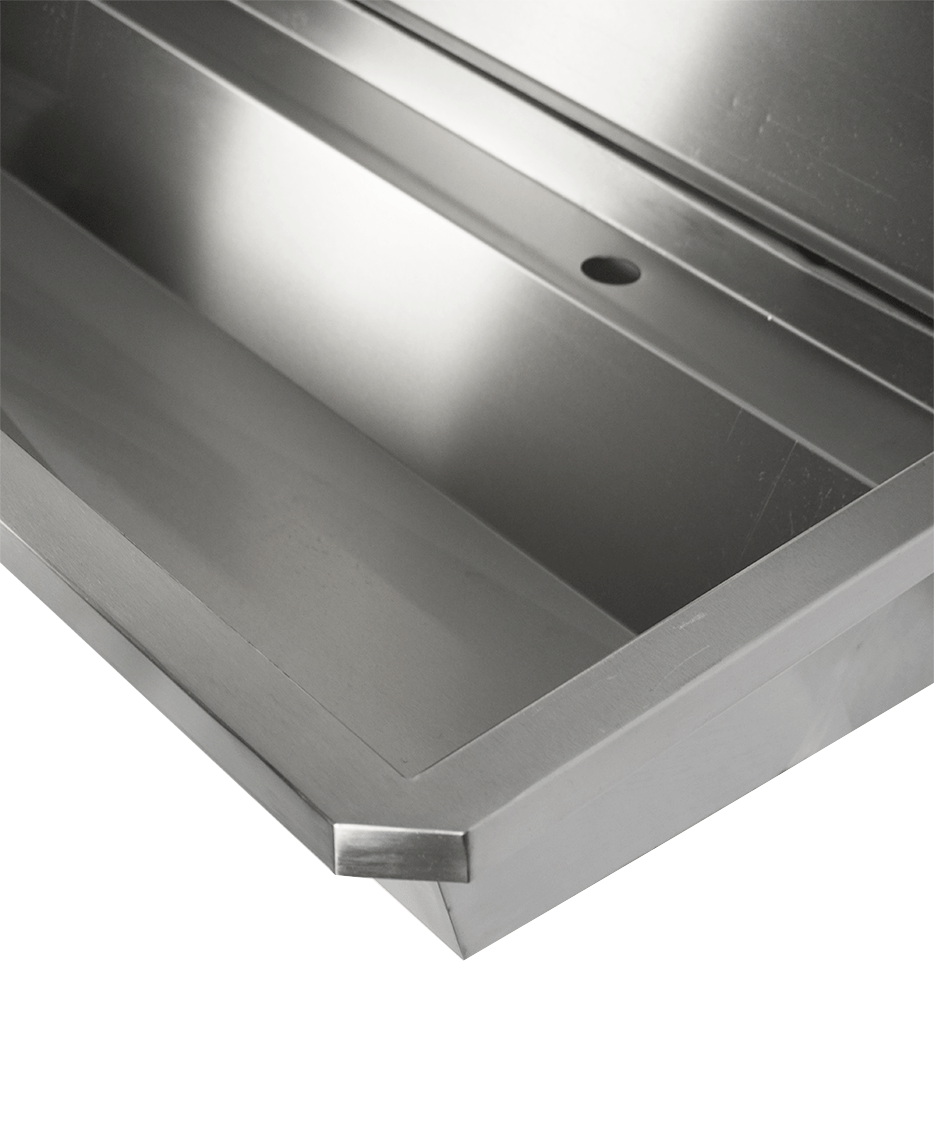 Évier inox 3 robinets 1800mm bouchon de vidange et couvercle anti-éclaboussures inclus, à l'exclusion du robinets — Combisteel 7013.4610
