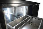 Arrière bar réfrigérée noir 3 portes et 2 tiroirs *transport sur demande* — Combisteel 7450.0326