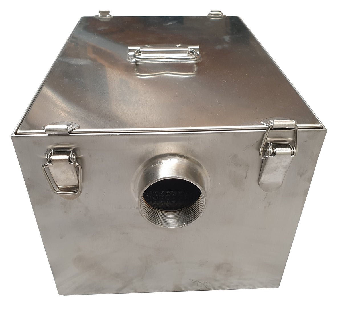 Séparateur de graisse inox 89 L ne répond pas aux normes nen-1825 — Combisteel 7490.0320