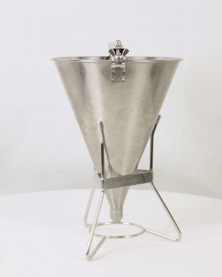 Distributeur de pâte 1.6 L avec bouton de dosage — Combisteel 7540.0025