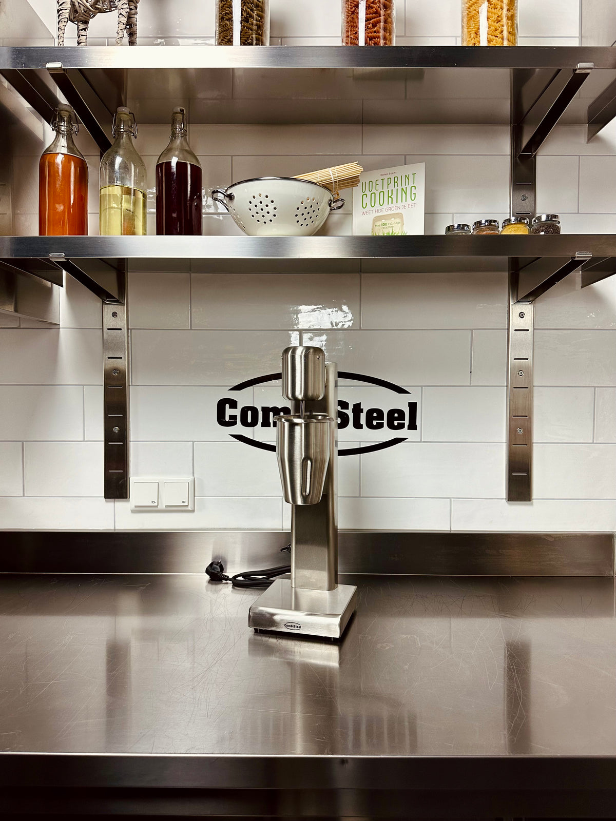 Machine à milkshake mono — Combisteel 7518.0100
