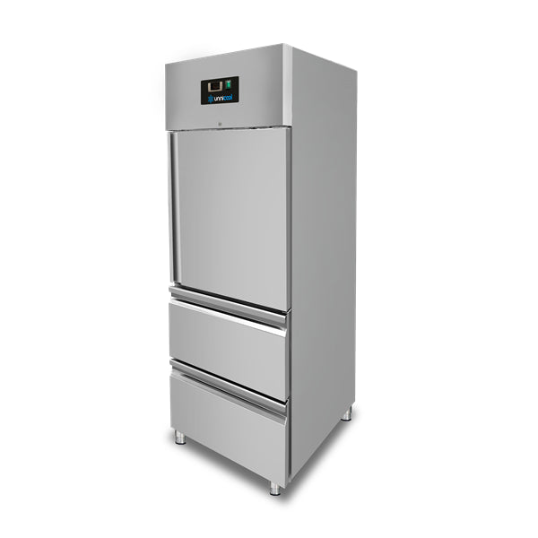 Professionele koelkast 650 L met 1 halve deur en 2 GN 2/1 laden