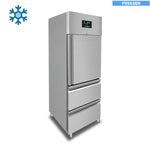 Professionele vrieskast 650 L met 1 halve deur en 2 GN 2/1 laden