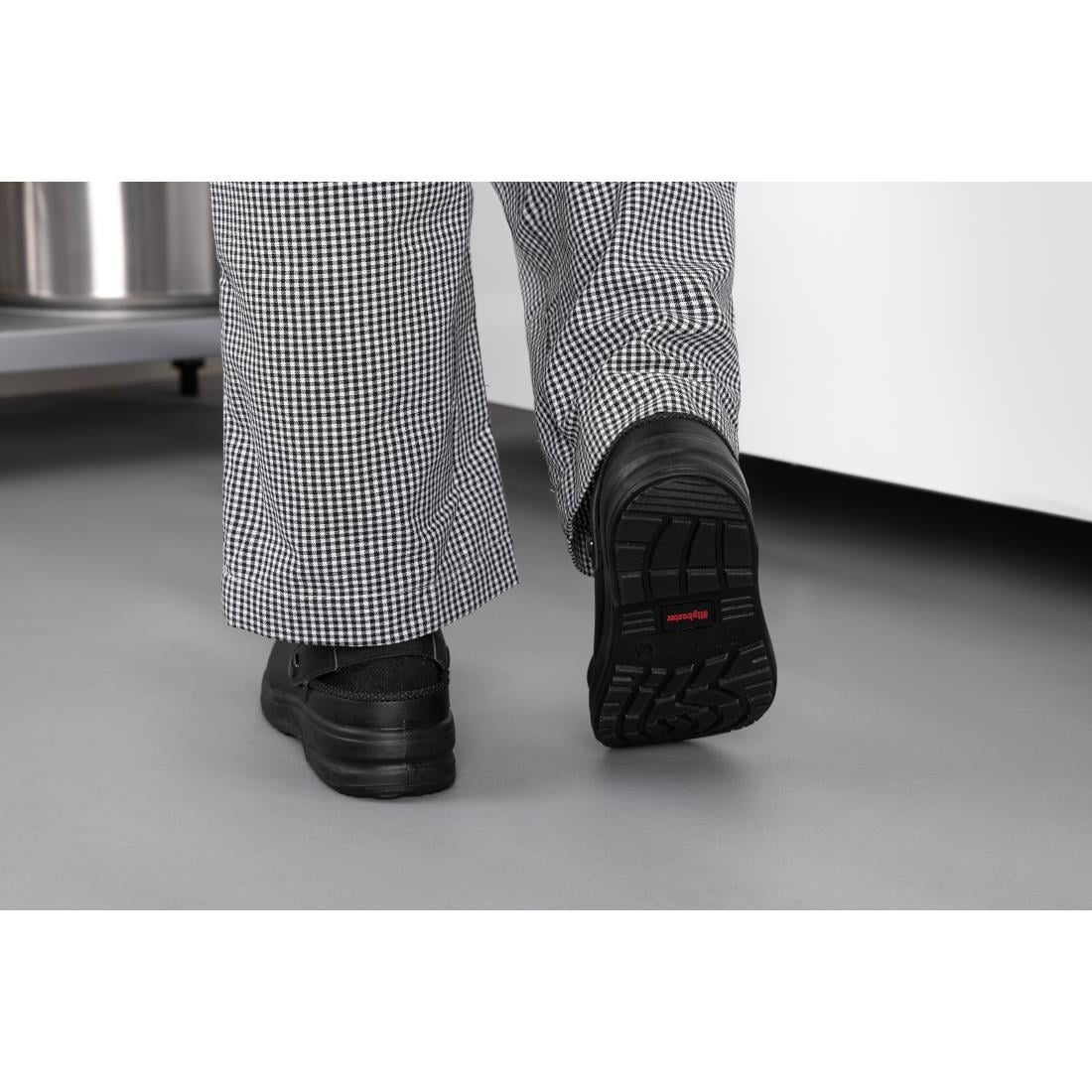 Sabots de cuisine de sécurité Slipbuster Cryzon noirs 44 — A813-44