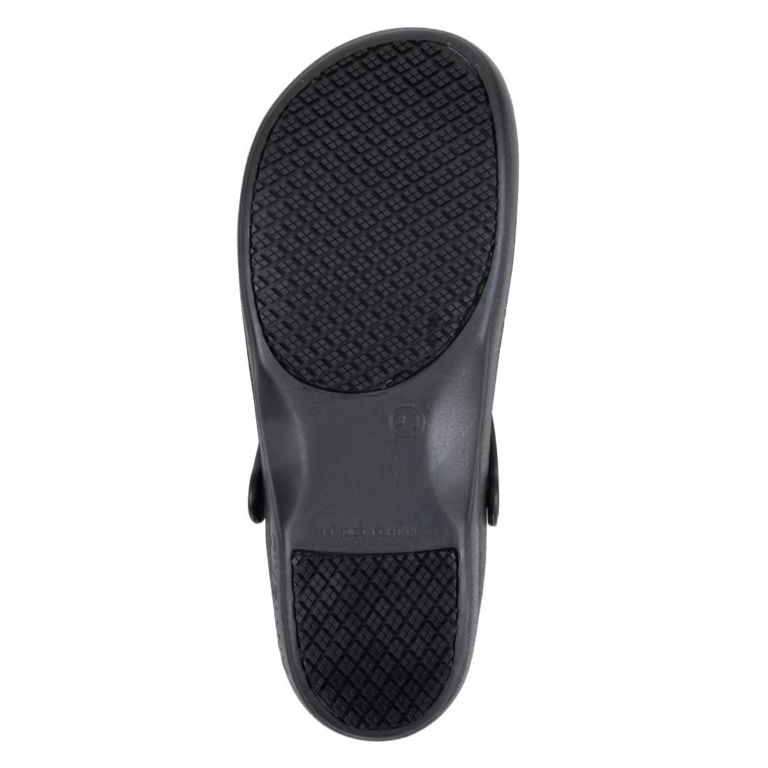 Nisbets Essentials Chefs Clog Black 4041 — B979-4041