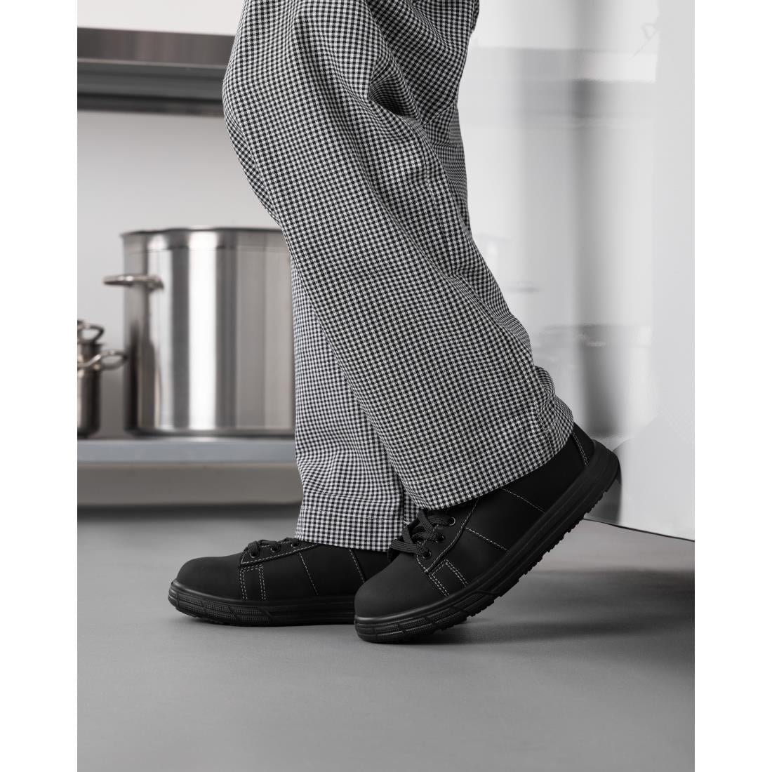 Chaussures de sécurité Slipbuster Yuvo noires 39 — BB420-39