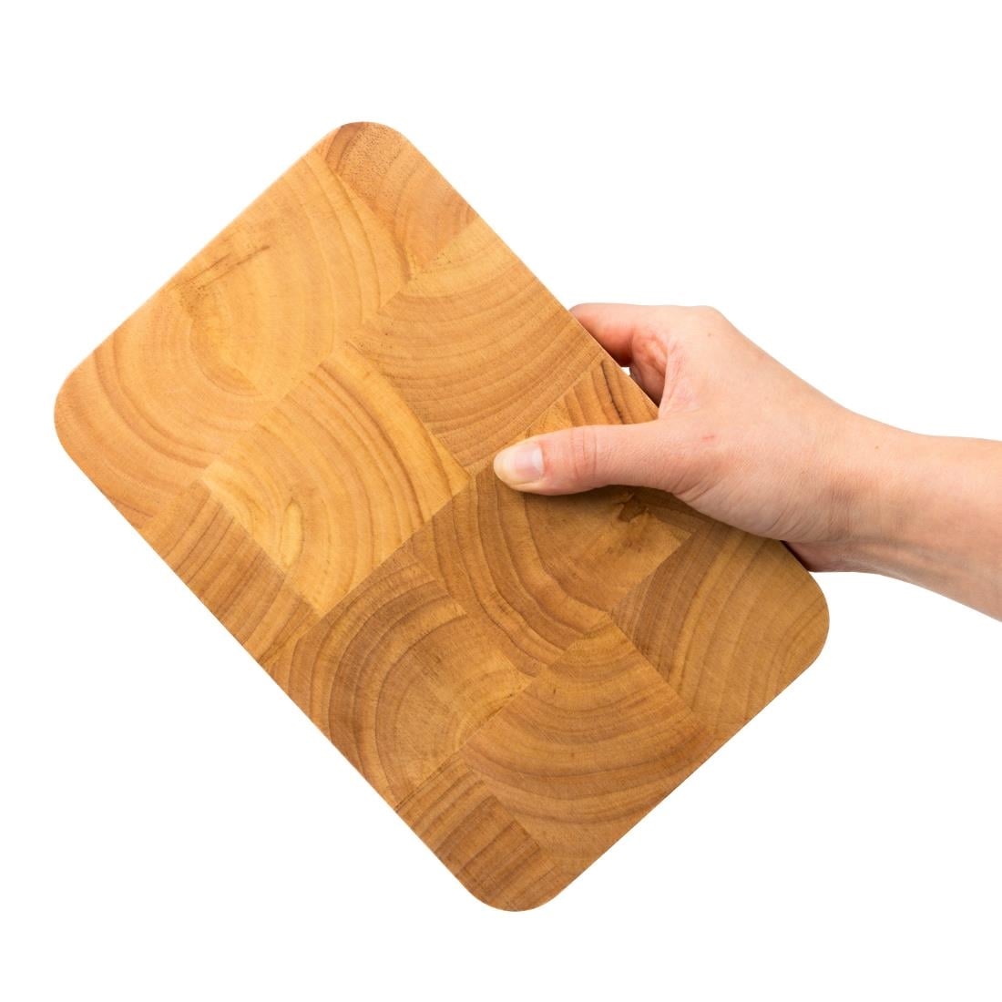 Planche à découper rectangulaire en bois Vogue 230 x 150mm — C461