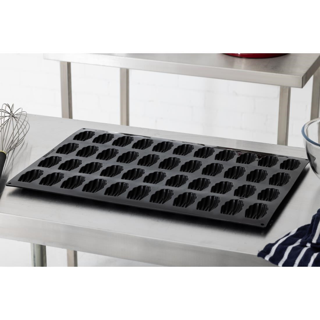 Moule 44 madeleines en silicone Pavoflex — CF161