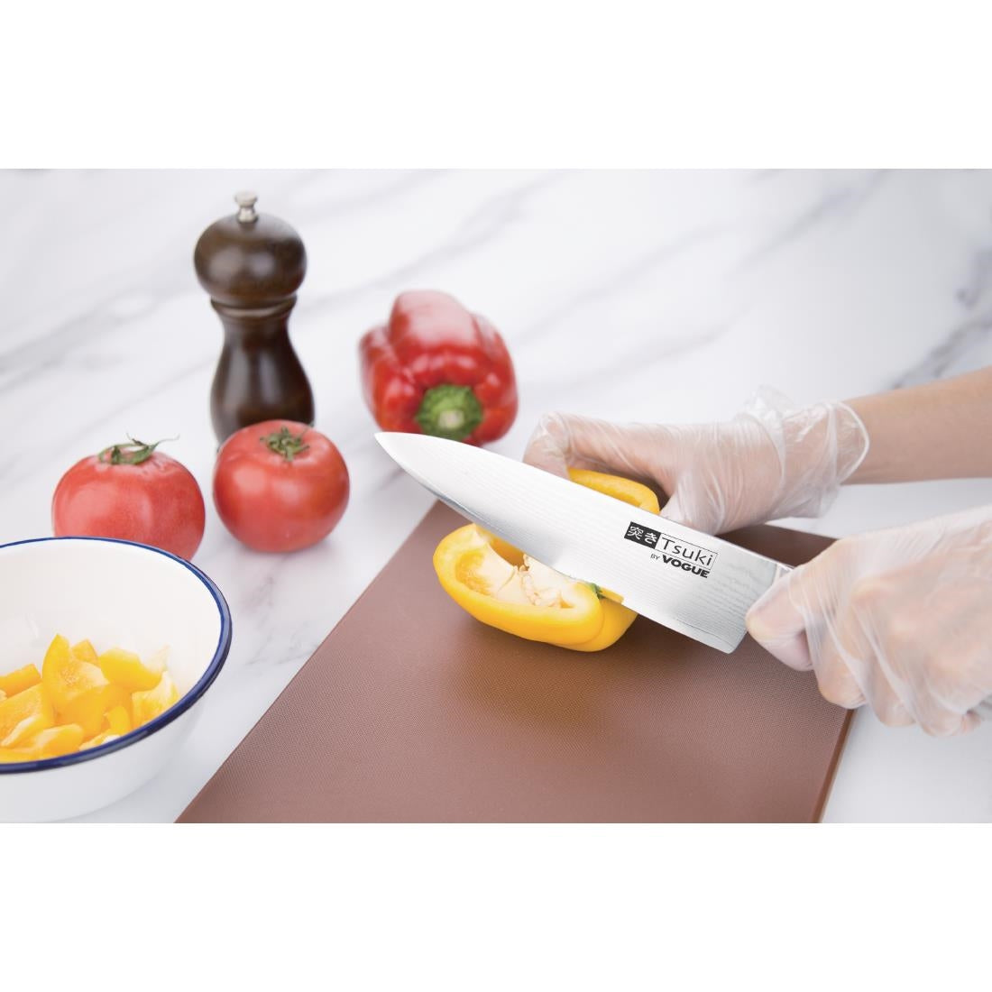Couteau de cuisine japonais Series 8 Vogue Tsuki 20cm — DA440
