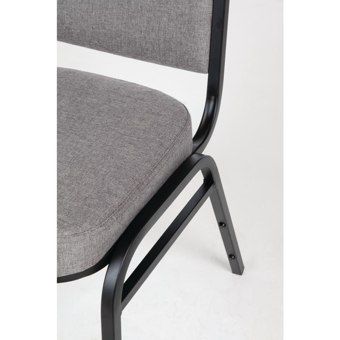 Chaise de banquet avec dossier carré et tissu gris Bolero lot de 4 — DA602