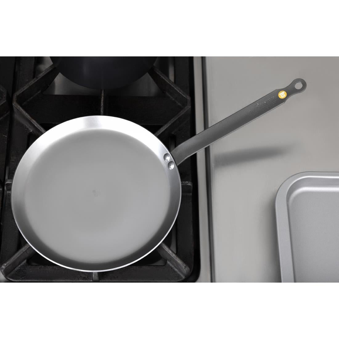 Crêpière en acier De Buyer Mineral B 24 cm — DN903
