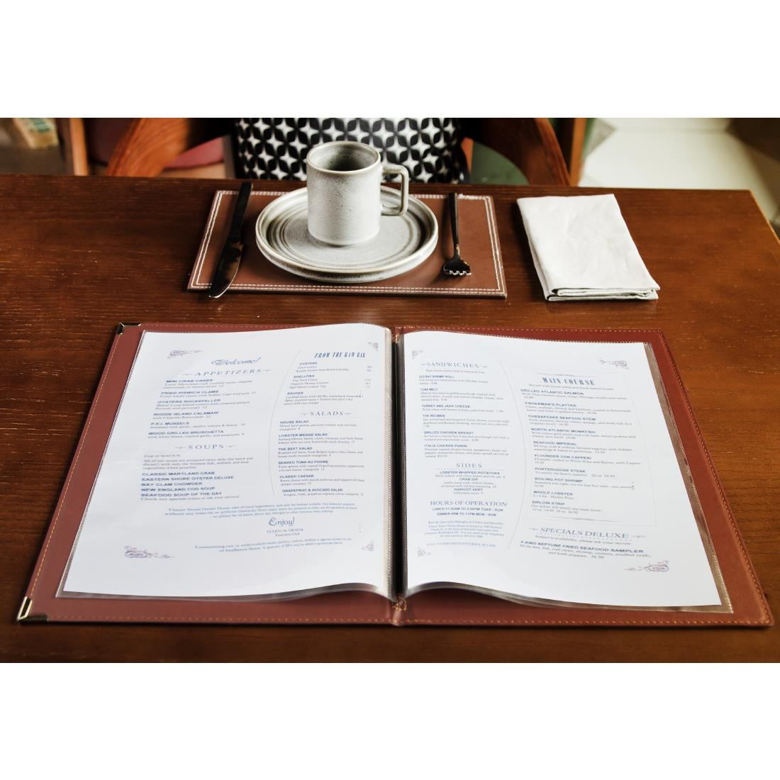 Protège-menus en simili cuir Olympia A4 bordeaux — E222