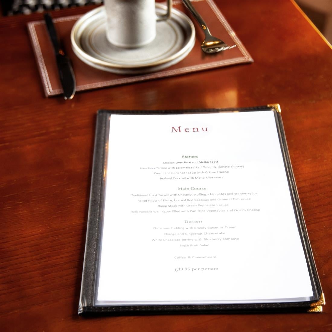 Protège-menus style américain Olympia A4 quatre vues noir — E293