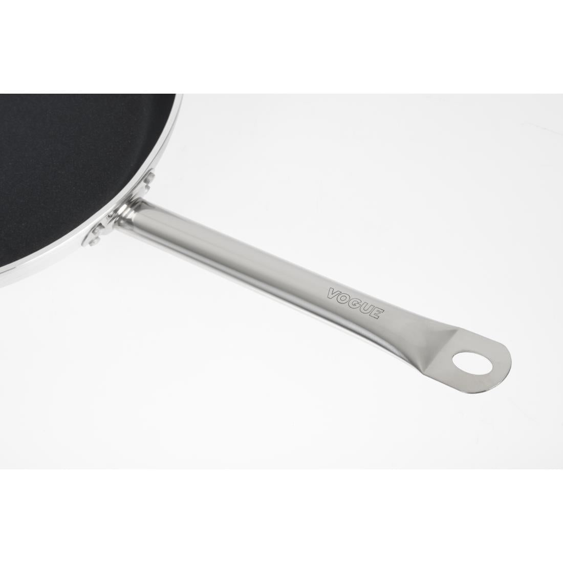 Poêle antiadhésive induction en aluminium et téflon Vogue 360mm — FB693