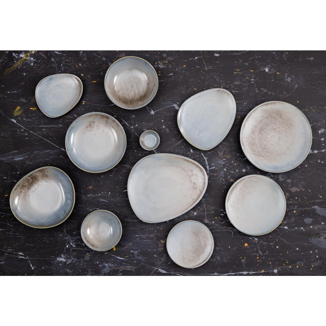 Assiettes Triangulaires Olympia Ember Blue 308mm (lot de 4) — FU176
