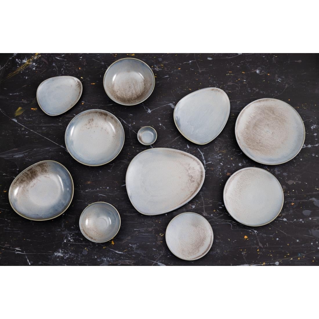 Assiettes Triangulaires Olympia Ember Blue 308mm (lot de 4) — FU176