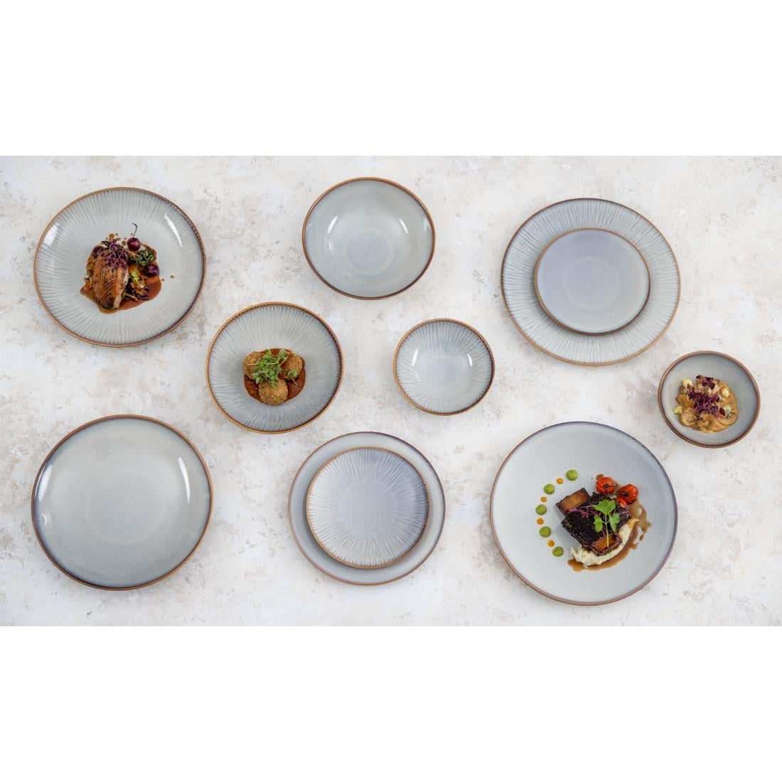 Assiettes Plates Olympia Drift En Relief Gris 280mm (lot de 4) — FU194