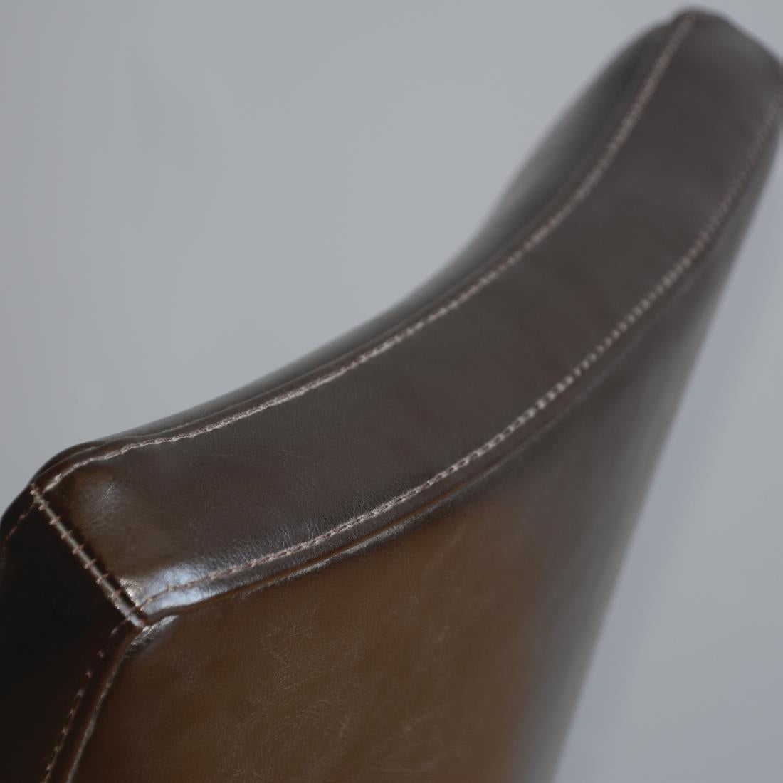 Chaises confortables en simili cuir Bolero marron foncé (lot de 2) — GF957