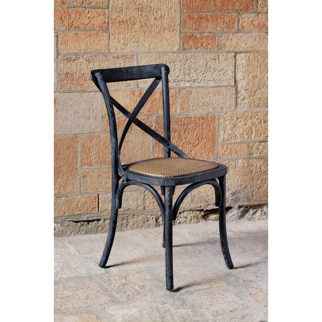 Chaises en bois patiné avec dossier croisé Bolero noires (lot de 2) — GG654