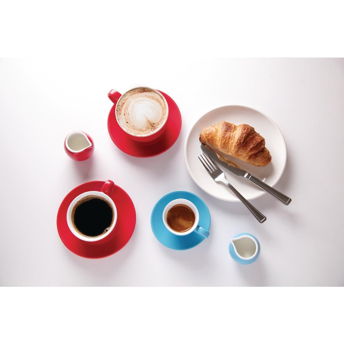 Assiettes plates blanches Olympia Café 205mm (lot de 12) — CG353