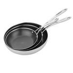 Sauteuse en inox avec revêtement Tri-Shield Vogue 24cm — GP188