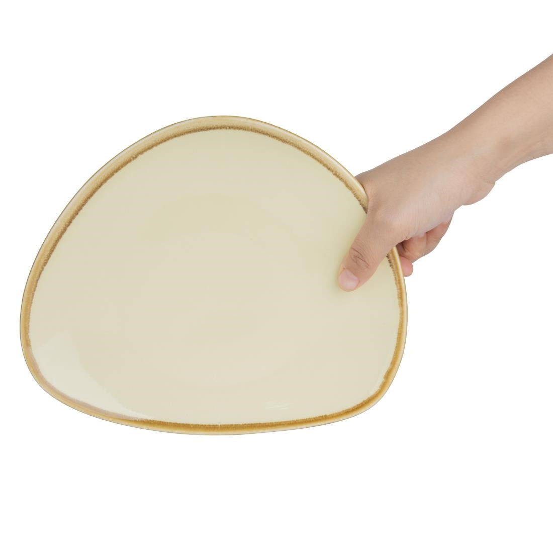 Assiettes triangulaires Olympia Kiln sable 230mm (Lot de 6) — GP326