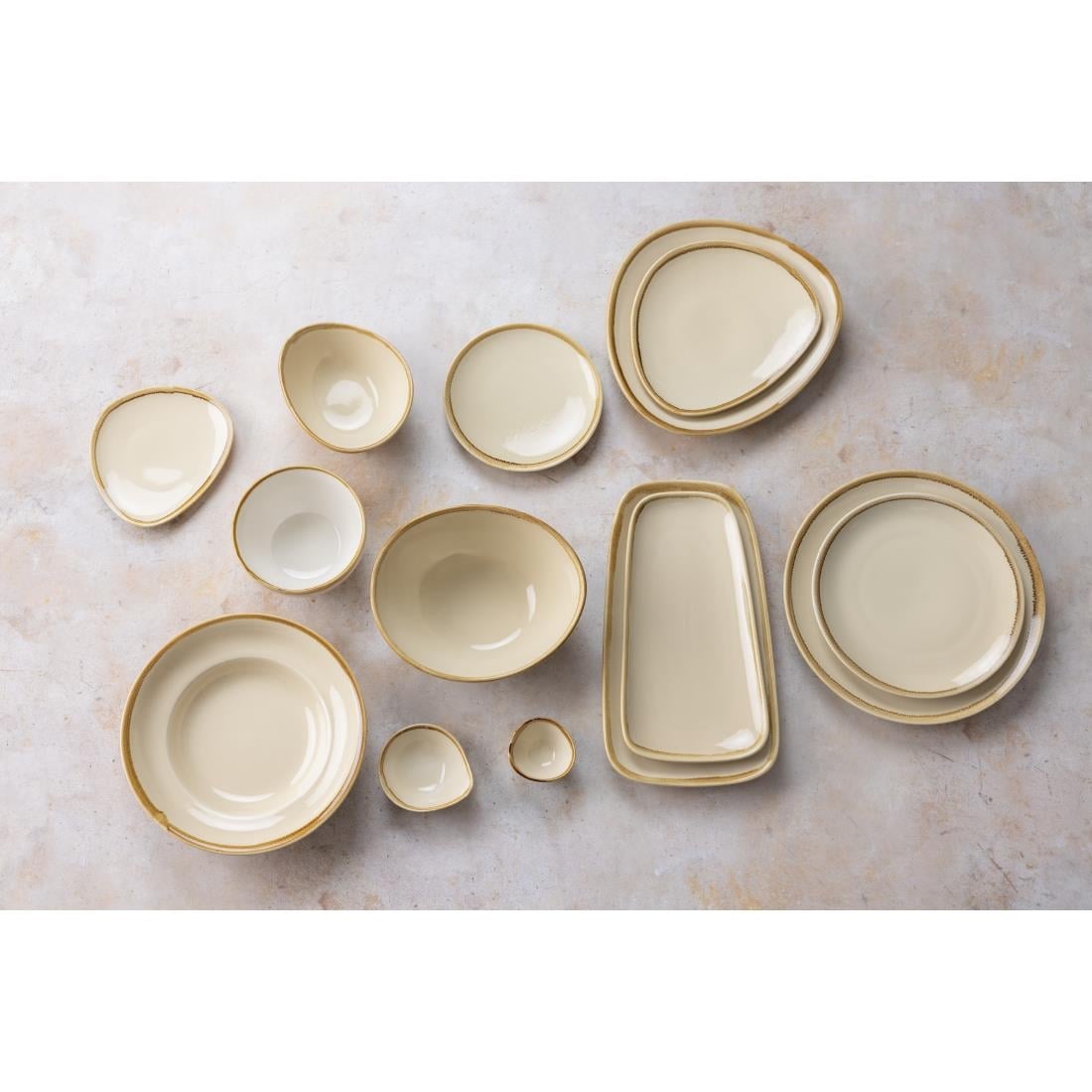 Assiettes plates rondes Kiln Olympia sable 230mm (lot de 6) — SA284