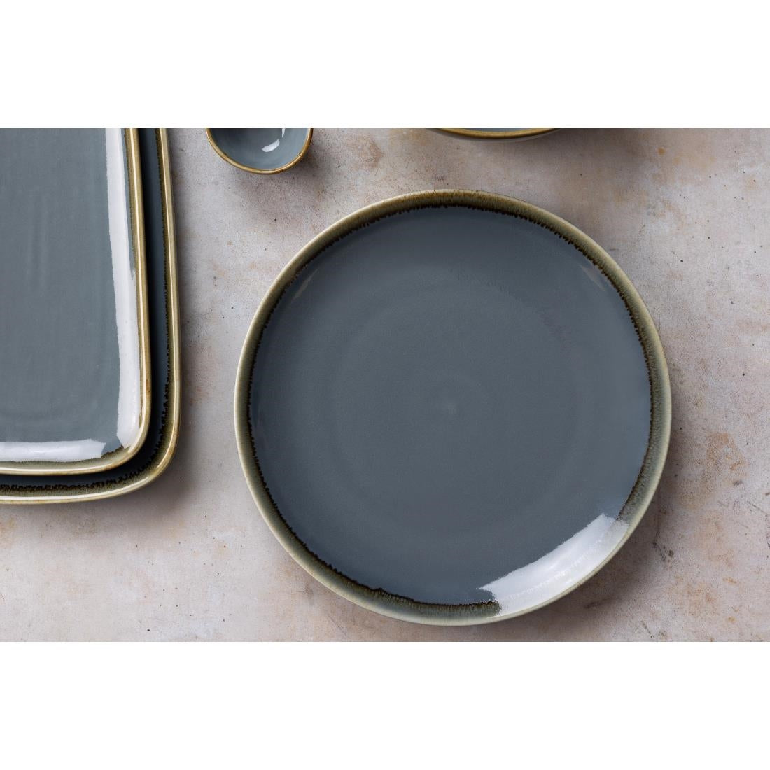 Assiettes Plates Rondes Couleur Océan Olympia Kiln 280mm (Lot de 4) — GP465