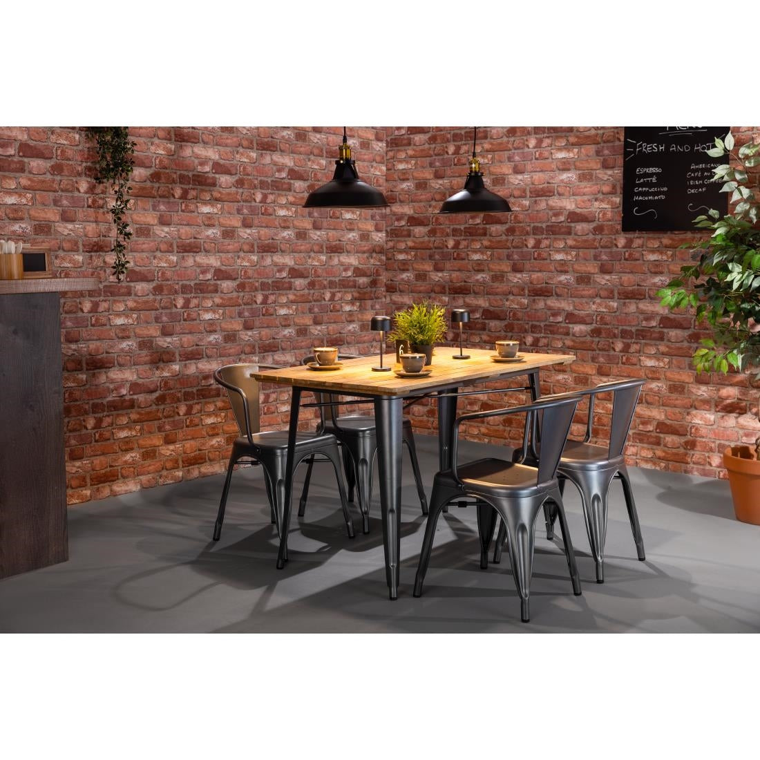 Bolero Bistro Curve Fauteuils Gunmetal (lot de 4) — HZ807