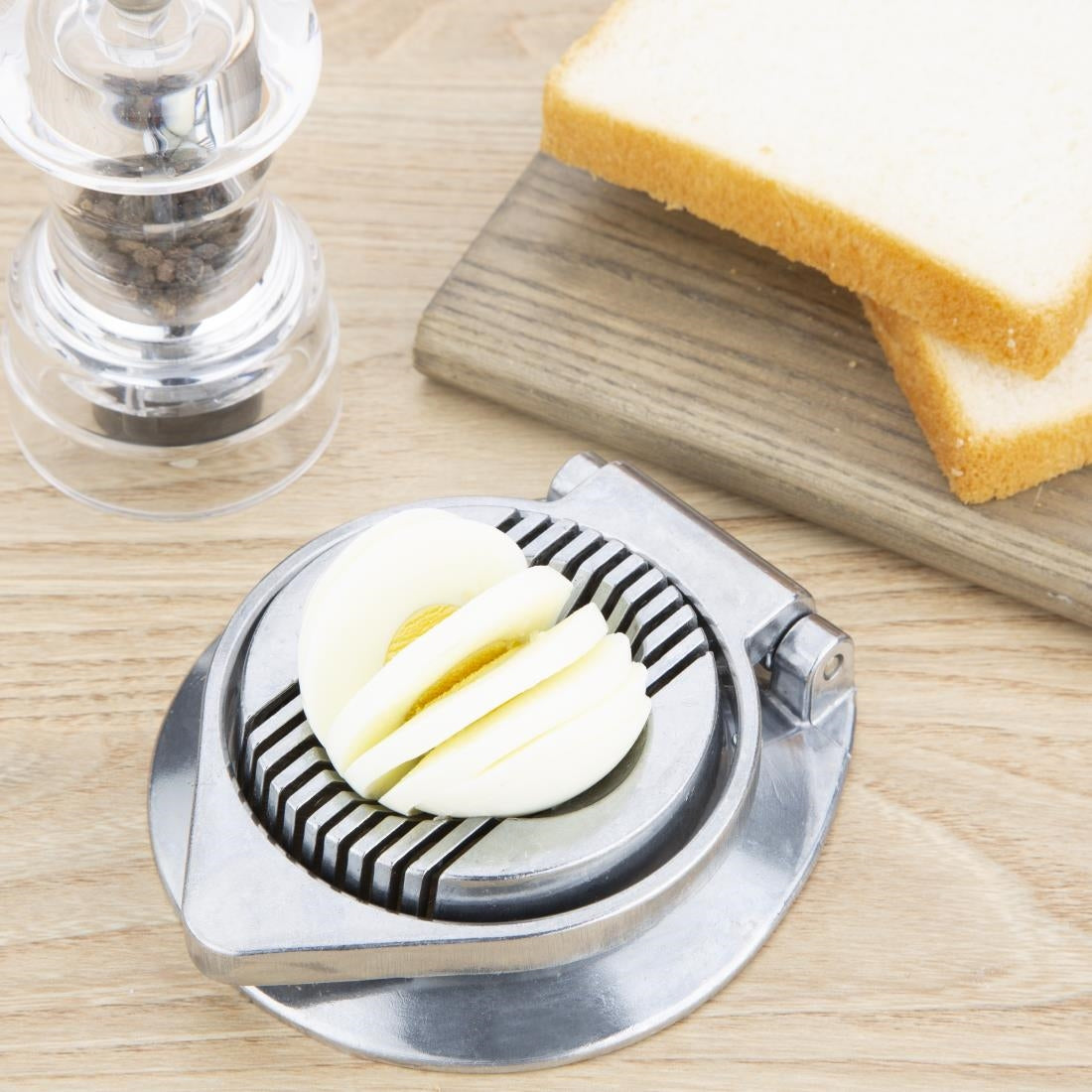 Coupe-oeuf Vogue — J153