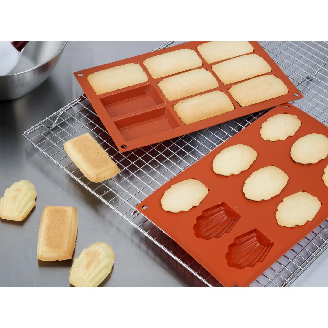 Plaque de 9 moules à gâteau en silicone Vogue — JA311