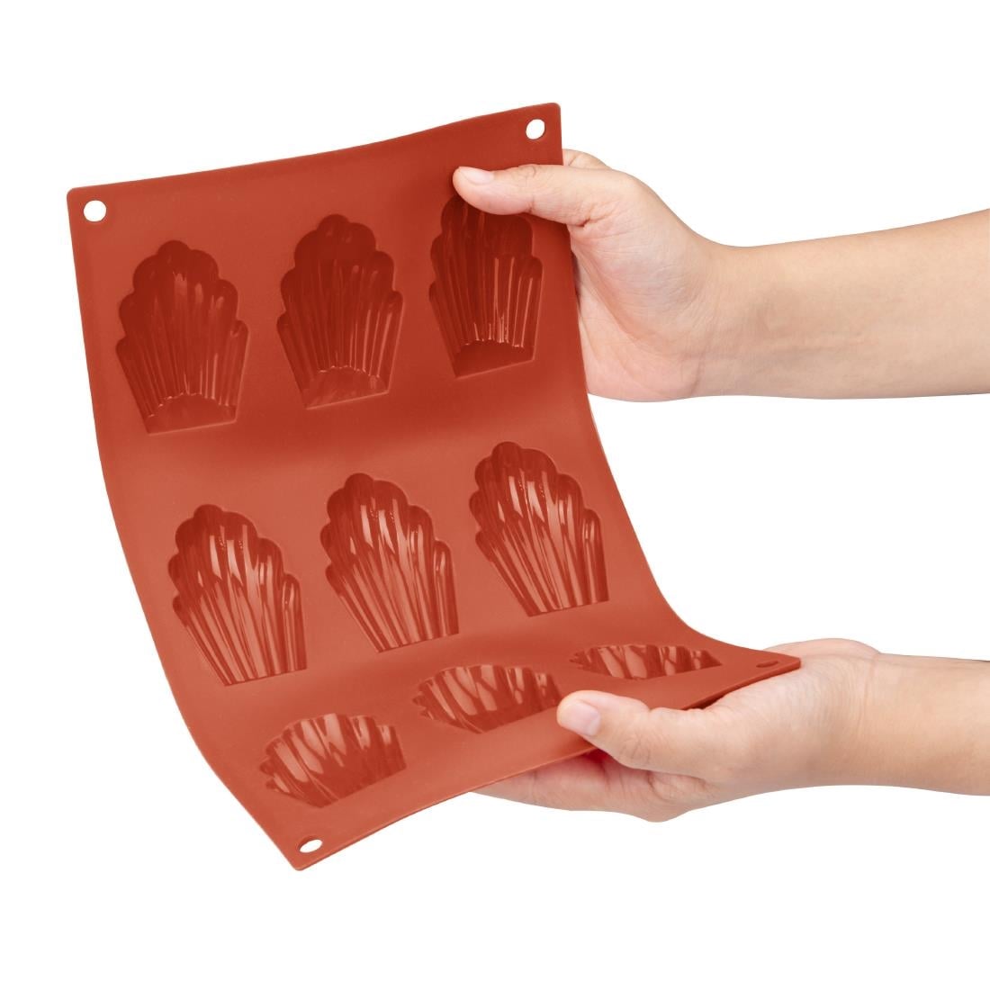 Plaque de 9 moules à madeleine en silicone Vogue — JA314