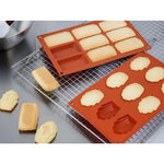 Plaque de 9 moules à madeleine en silicone Vogue — JA314