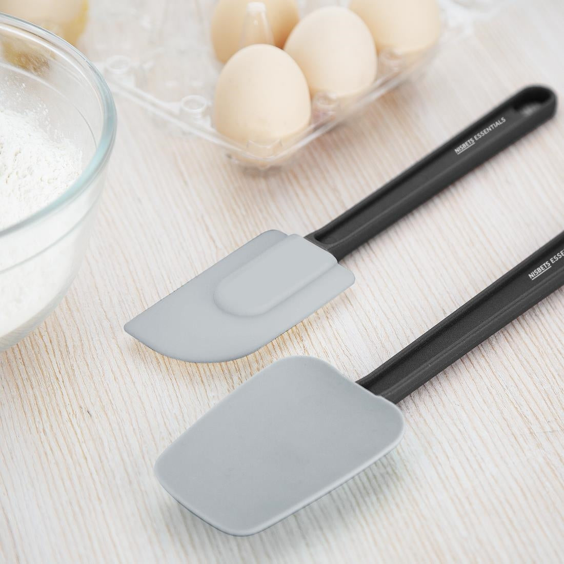 Spatule cuillère haute température Nisbets Essentials 25 cm — JA902