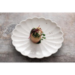 Assiettes festonnées Olympia Bloom blanches 175 mm (lot de 6) — JB393