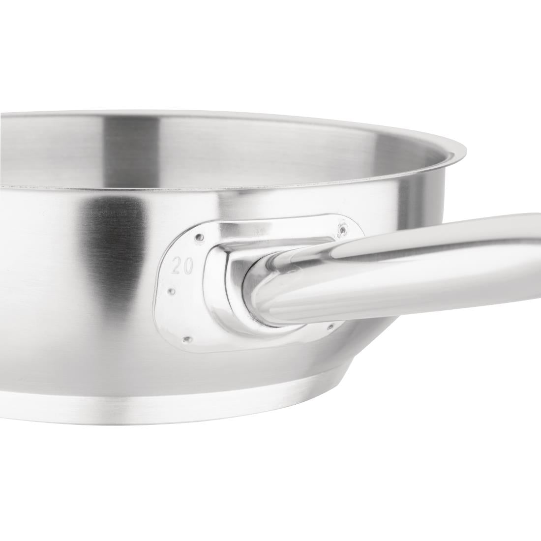 Sauteuse en inox Vogue — M947