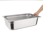 Bac GN 1/1 en inox avec couvercle Vogue — SA248