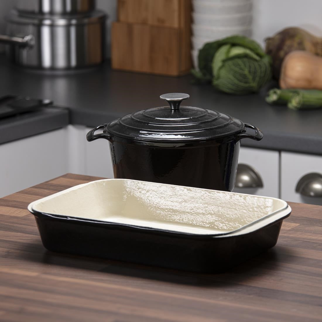 Ensemble 1 cocotte et 1 plat à rôtir en fonte Vogue Cook Like A Pro — SA619