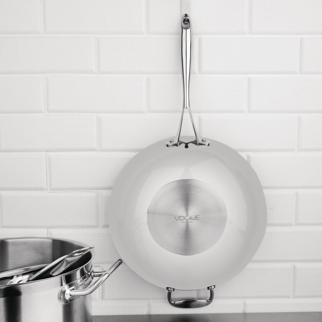 Wok triple épaisseur à fond plat Vogue — Y261